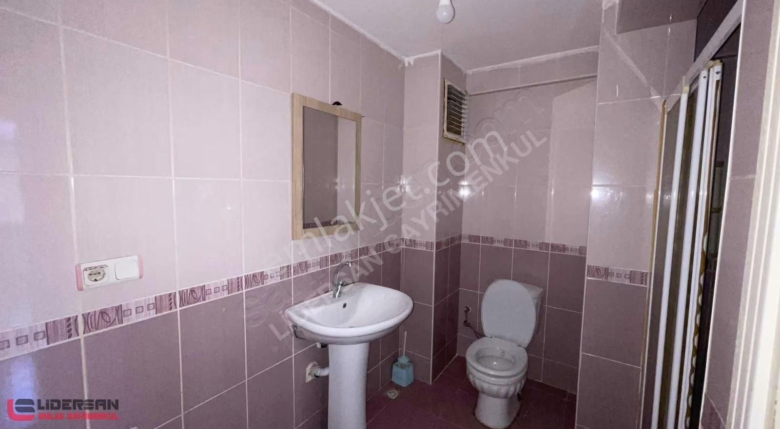 Avcılar Cihangir'de Bahçe Kullanımlı Satılık 1+1 Daire - Görsel 21