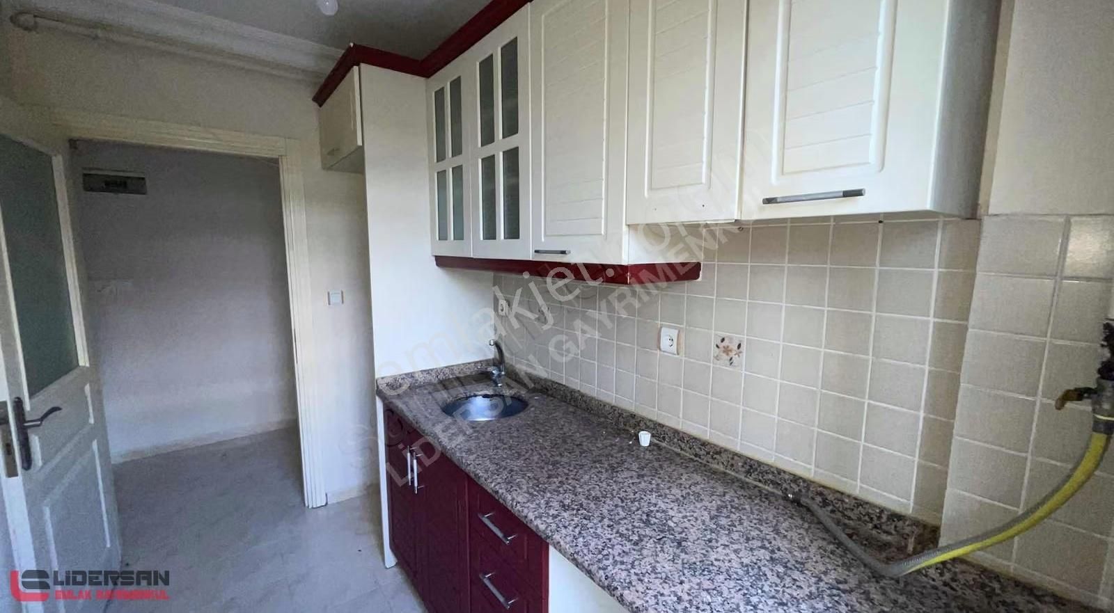 Avcılar Cihangir'de Bahçe Kullanımlı Satılık 1+1 Daire - Görsel 14