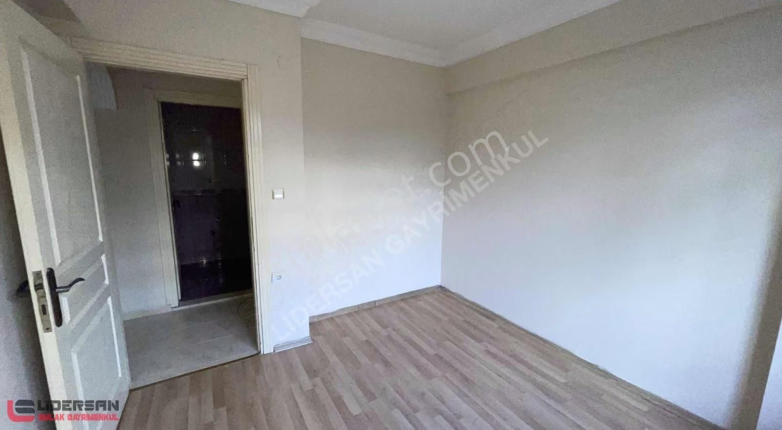 Avcılar Cihangir'de Bahçe Kullanımlı Satılık 1+1 Daire - Görsel 26