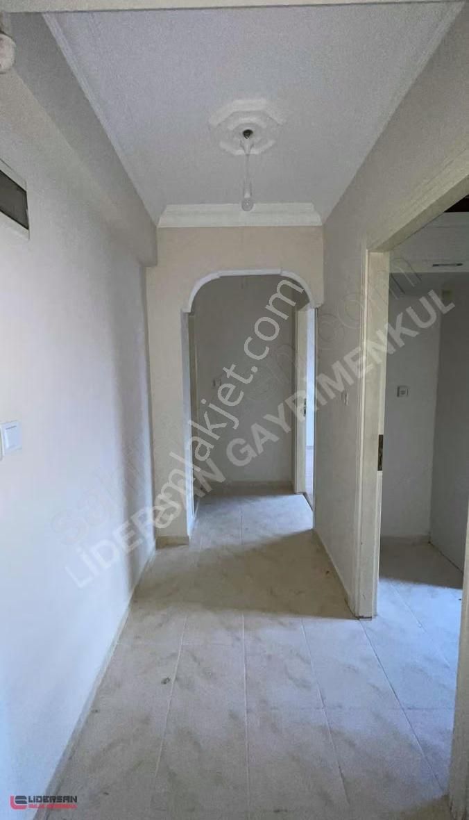 Avcılar Cihangir'de Bahçe Kullanımlı Satılık 1+1 Daire - Görsel 7