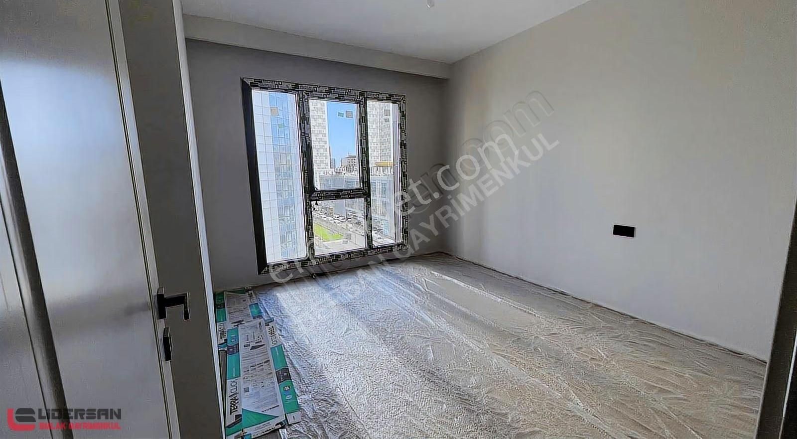 Beylikdüzü Empire'da Kiralık 2+1 Daire - Sıfır Proje - Görsel 27