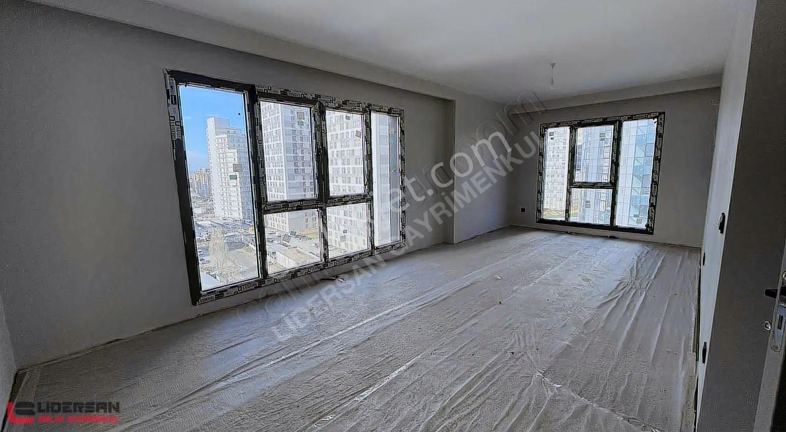 Beylikdüzü Empire'da Kiralık 2+1 Daire - Sıfır Proje - Görsel 35