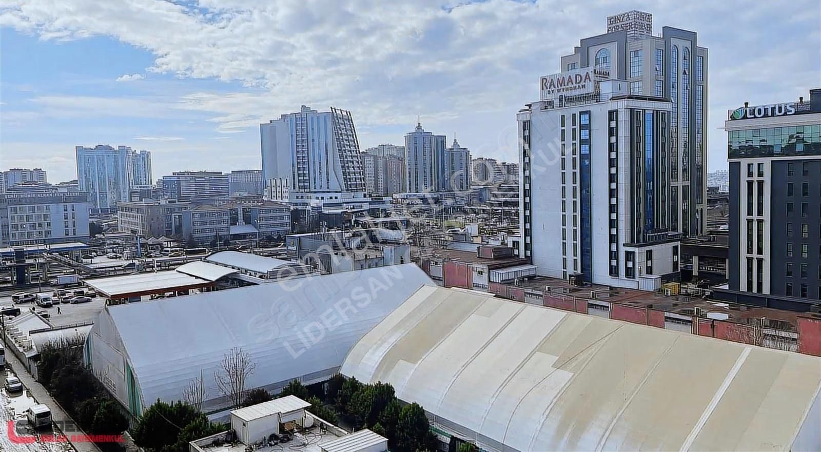 Beylikdüzü Empire'da Kiralık 2+1 Daire - Sıfır Proje - Görsel 28