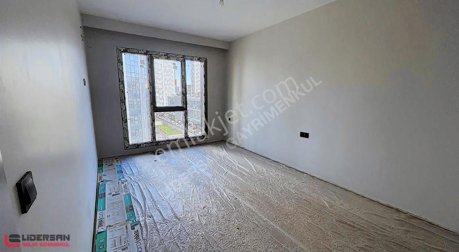 Beylikdüzü Empire'da Kiralık 2+1 Daire - Sıfır Proje - Görsel 9