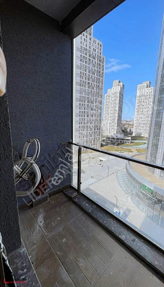 Beylikdüzü Empire'da Kiralık 2+1 Daire - Sıfır Proje - Görsel 23