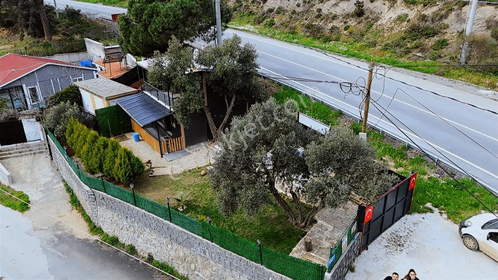 "hak-seç Emlak Armutlu" Dan Fıstıklı Da Müstakil Ev