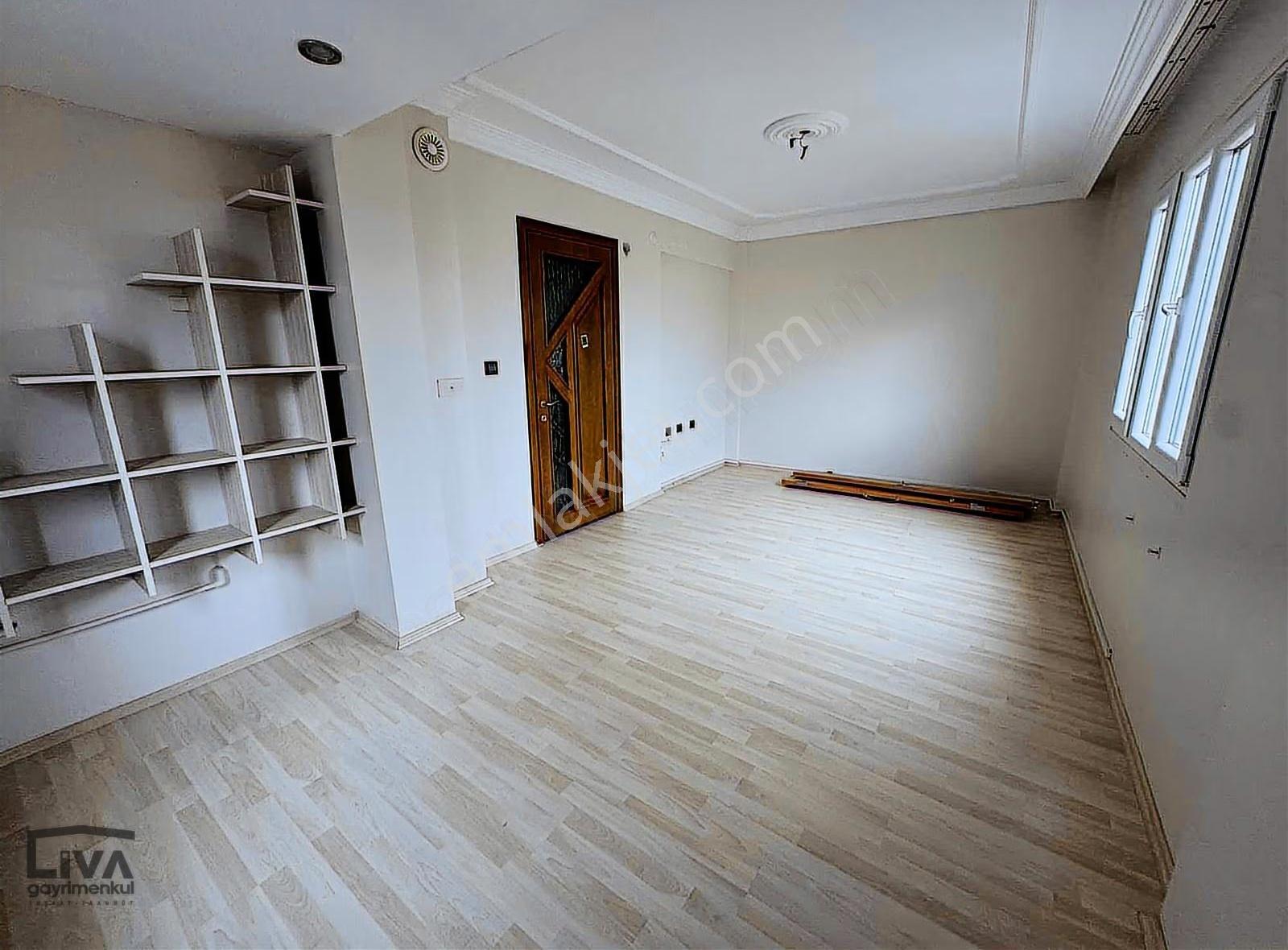 Liva Gayrimenkulden Teras Parka Yürüme Mesafesinde Lüks Villa - Görsel 11