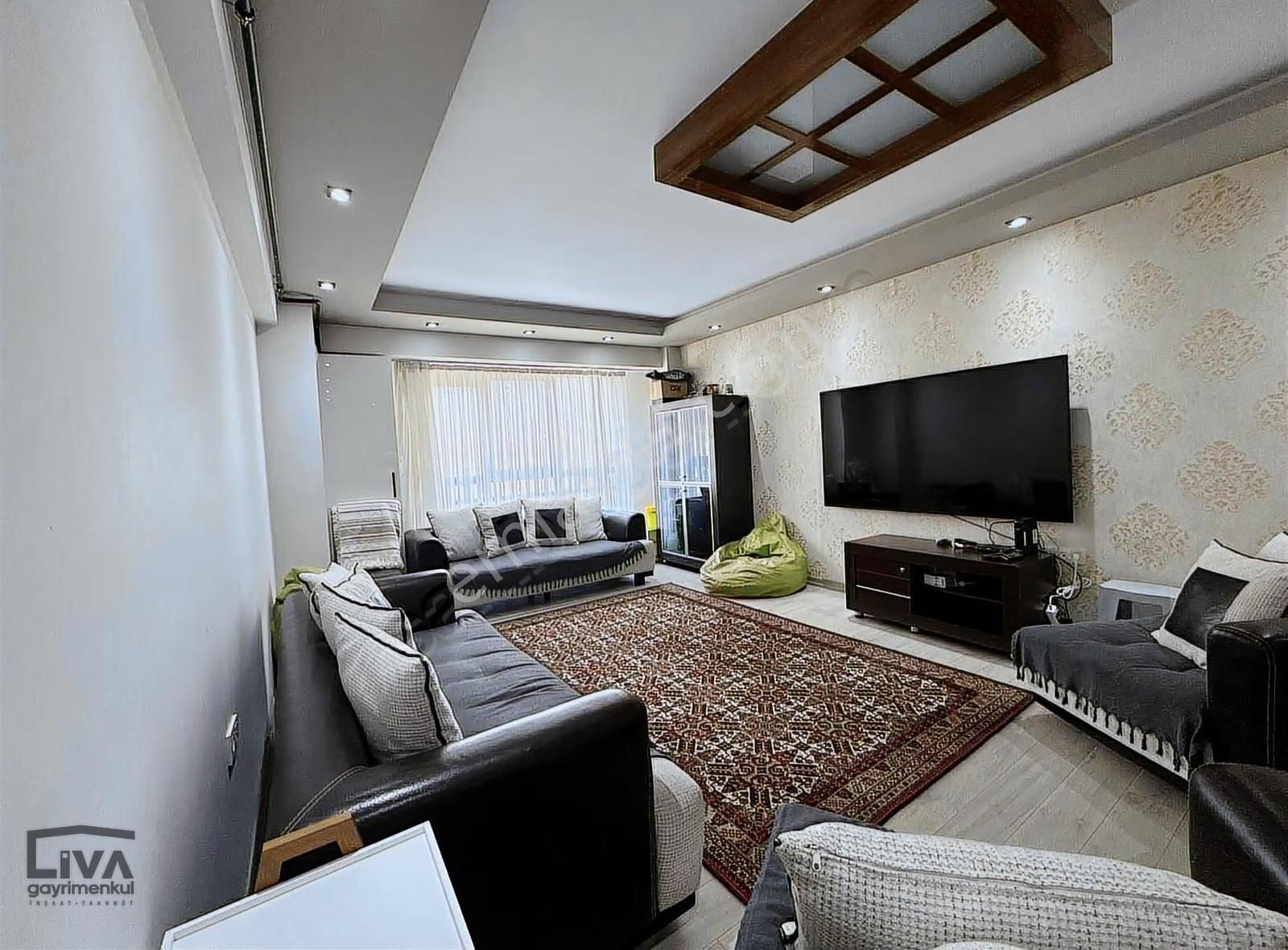 Liva'dan Merkezi Konumda Satılık 3+1 Geniş Teraslı Dubleks Daire - Görsel 11