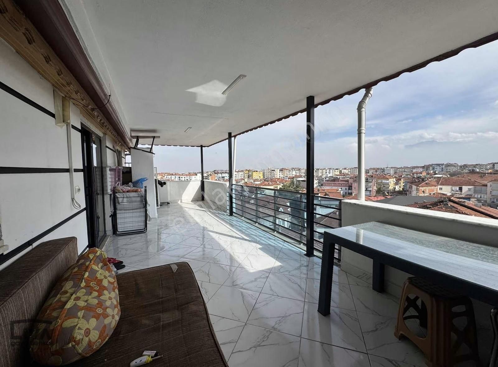 Liva'dan Merkezi Konumda Satılık 3+1 Geniş Teraslı Dubleks Daire - Görsel 29