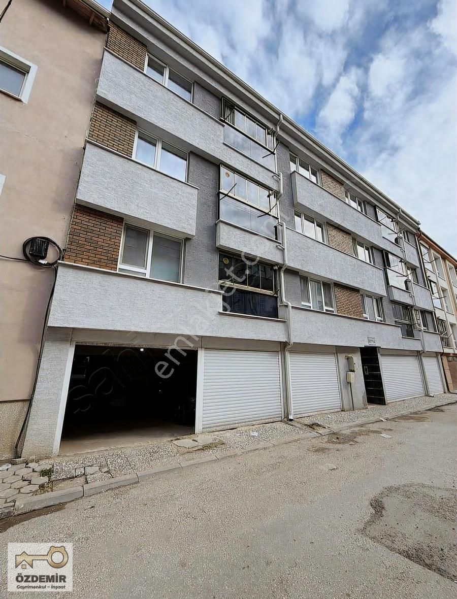 Özdemir'den Şirintepe Mah. Örme Sk. Yakını Satılık 3+1 Daire - Görsel 22