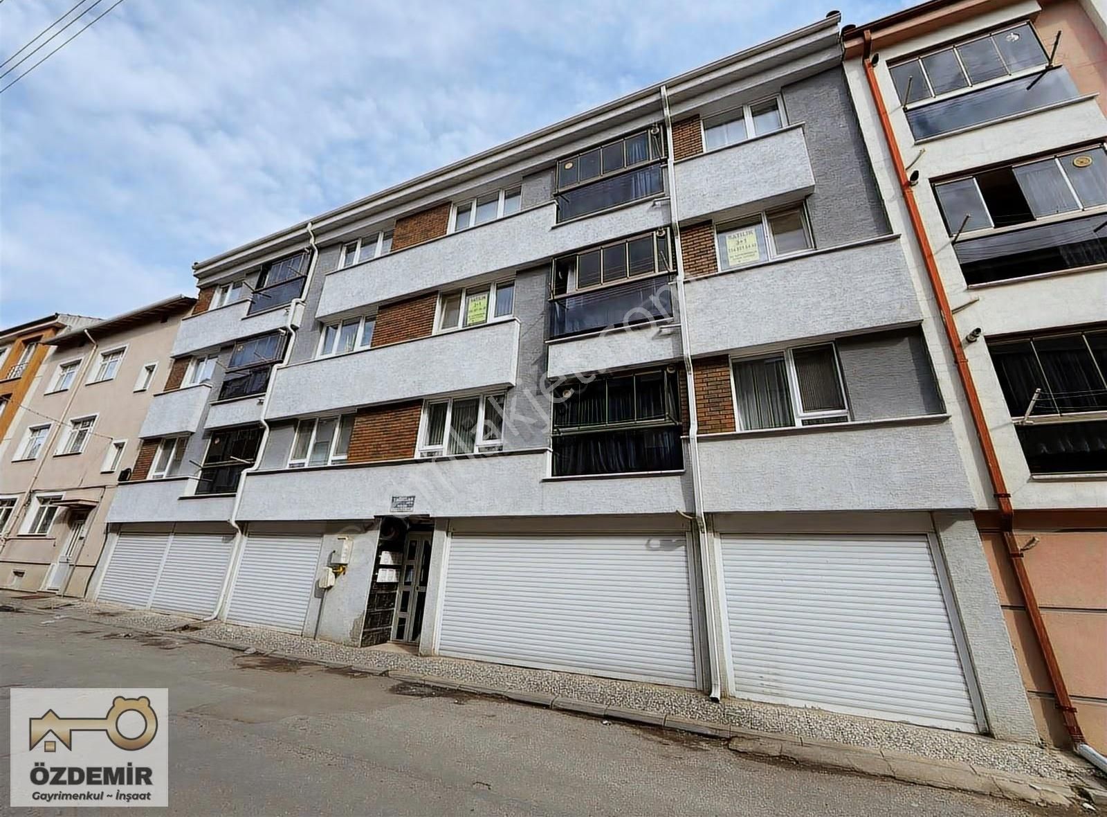 Özdemir'den Şirintepe Mah. Örme Sk. Yakını Satılık 3+1 Daire - Görsel 16