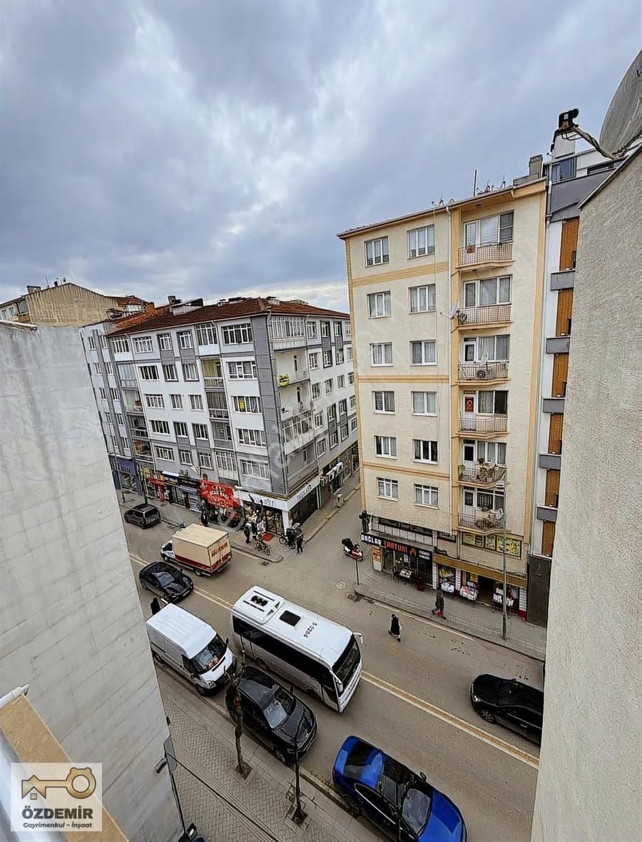 Özdemir'den Sakarya Cd.2 Ve Zübeyde Hanım Bul.yakını Satılık 3+1 - Görsel 13