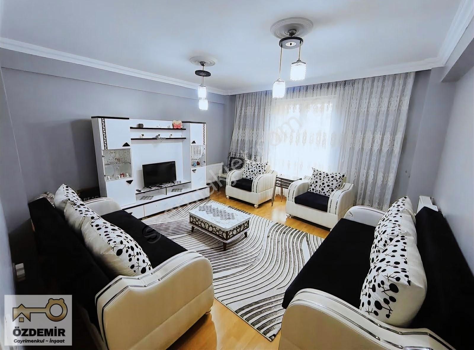 Özdemir'den Fatih Mh.kanal 26 Yakını Satılık 2+1 Daire