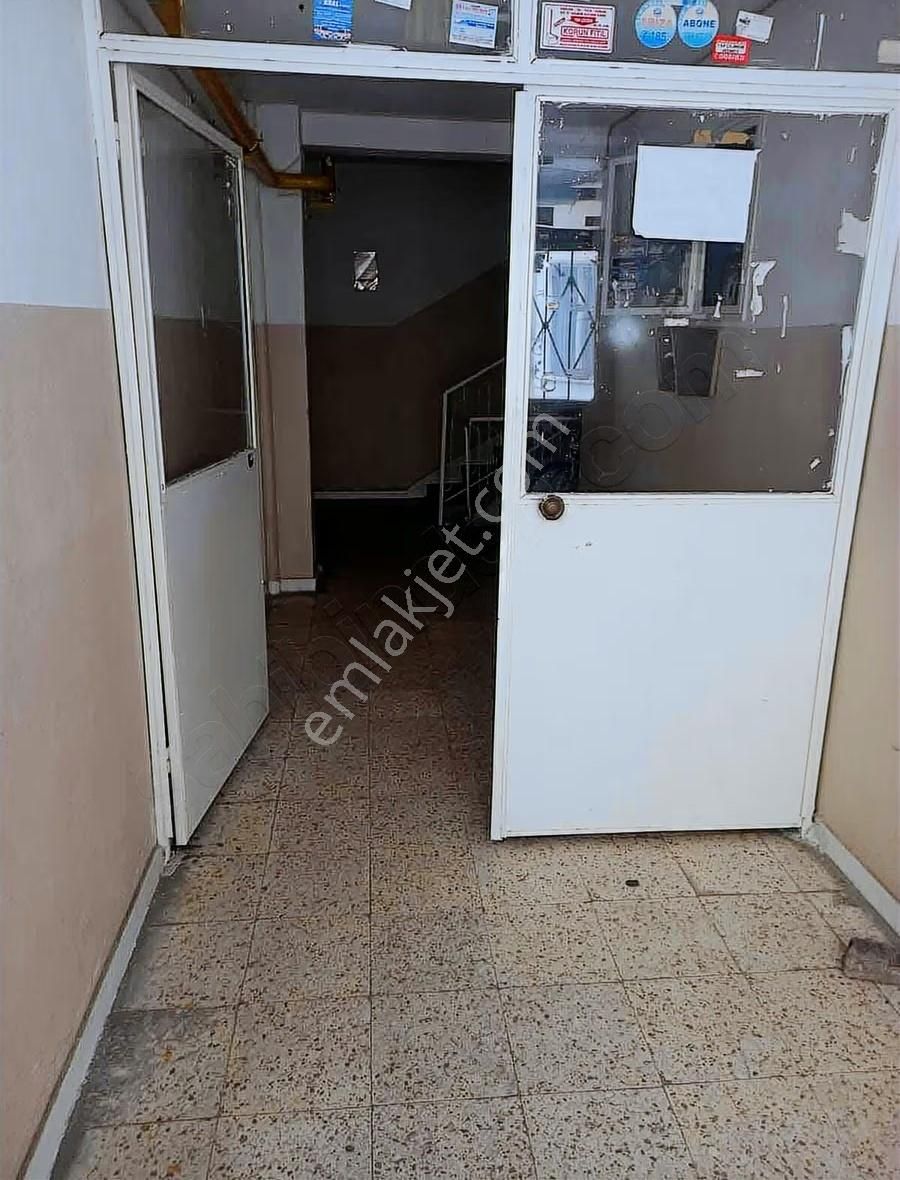 Pervane Mah. Kombili Uygun Fiyatlı Satılık Daire - Görsel 9