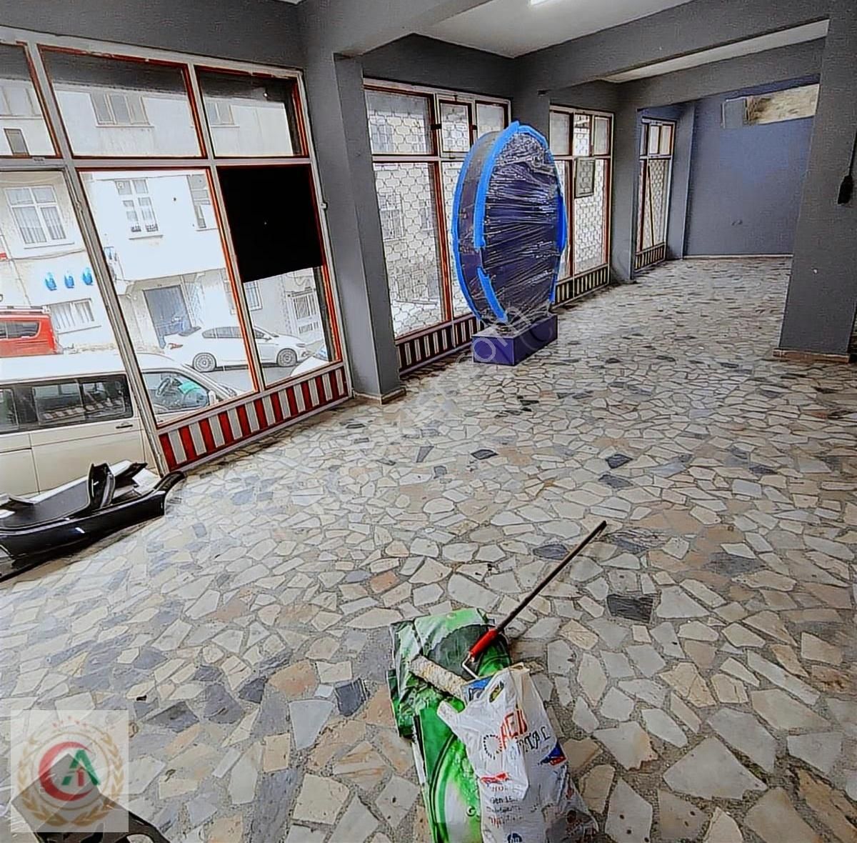 Akdoğan İnş Karayolları Mah Cadde Üzeri Köşe Başı Kiralık Dükkan