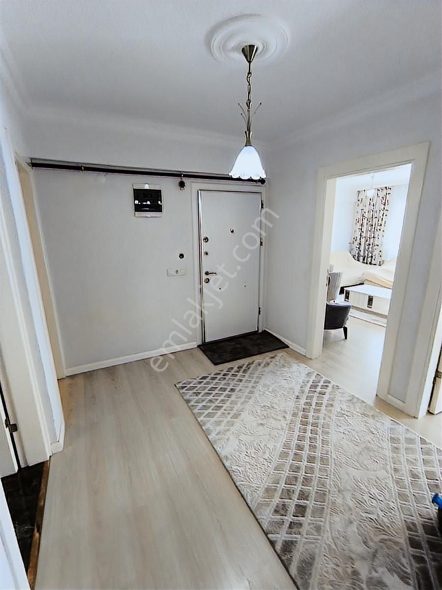 Dostluk Bulvarı Üzerinde Satılık 4 Katlı Bina - Görsel 6