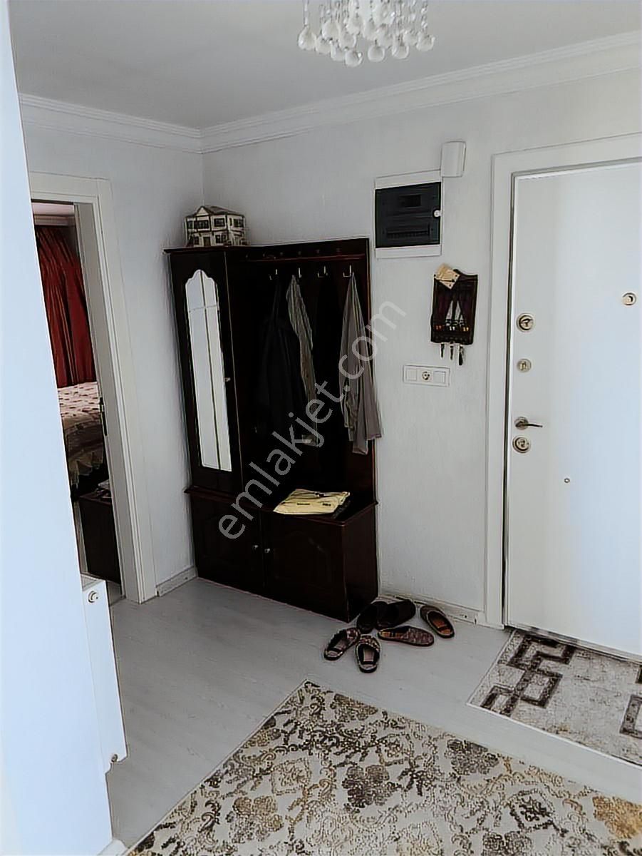 Dostluk Bulvarı Üzerinde Satılık 4 Katlı Bina - Görsel 4