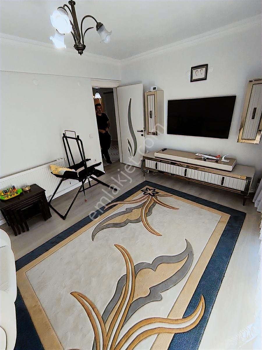 Dostluk Bulvarı Üzerinde Satılık 4 Katlı Bina - Görsel 8