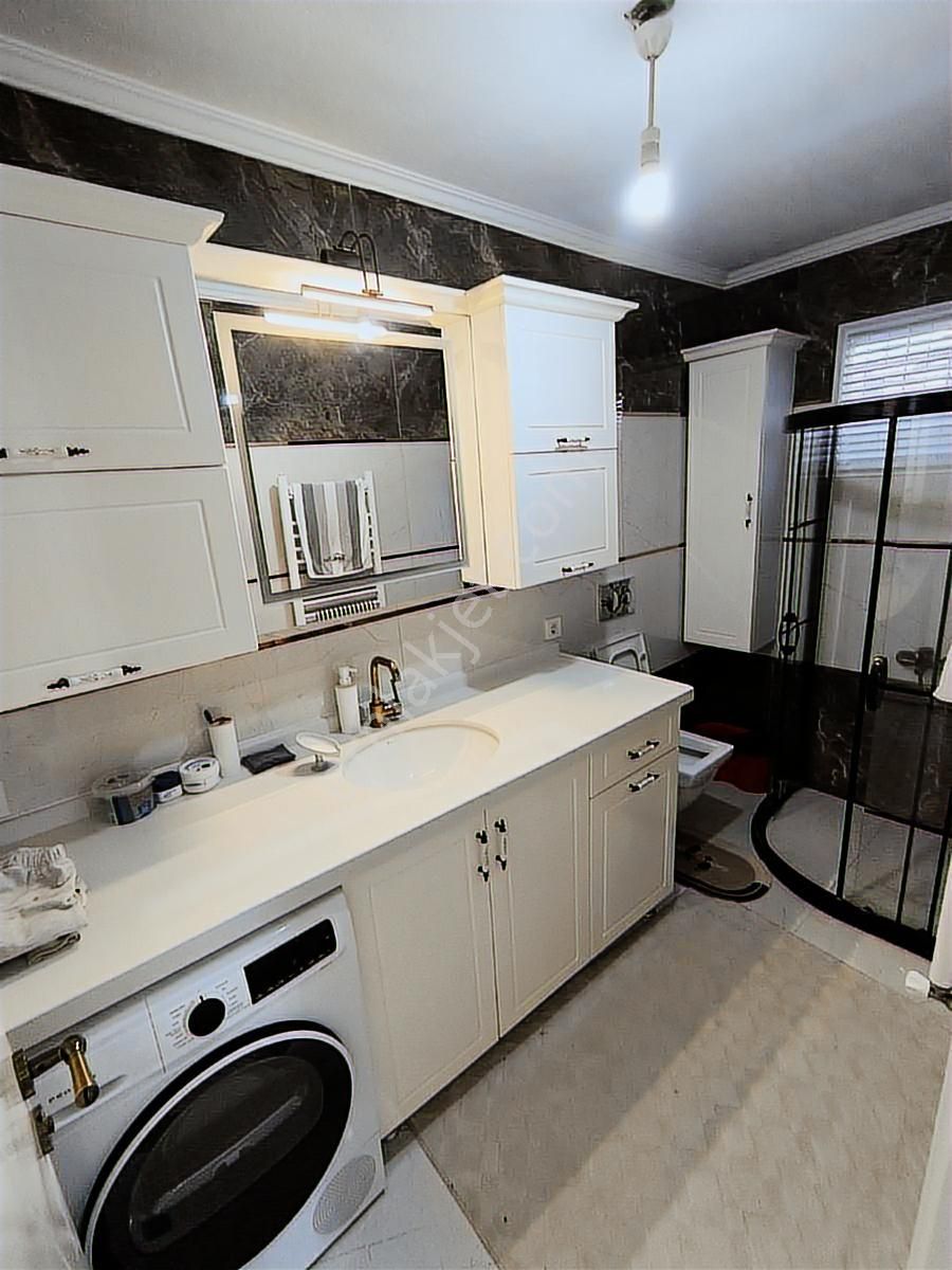 Dostluk Bulvarı Üzerinde Satılık 4 Katlı Bina - Görsel 25