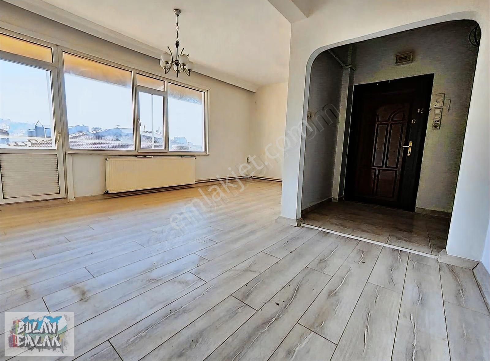 Bulan'dan Ortaköy Merkezde Boğaz Manzaralı Geniş 2+1 Daire - Görsel 11