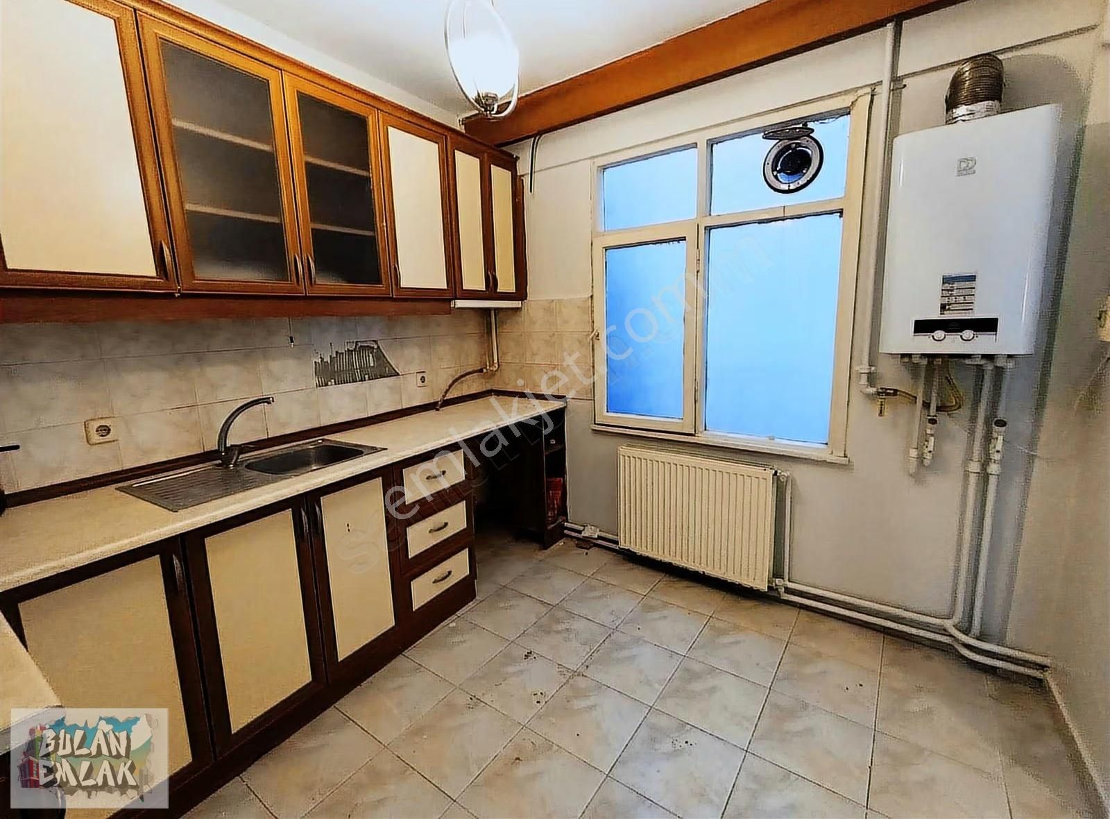 Bulan'dan Ortaköy Merkezde Boğaz Manzaralı Geniş 2+1 Daire - Görsel 25