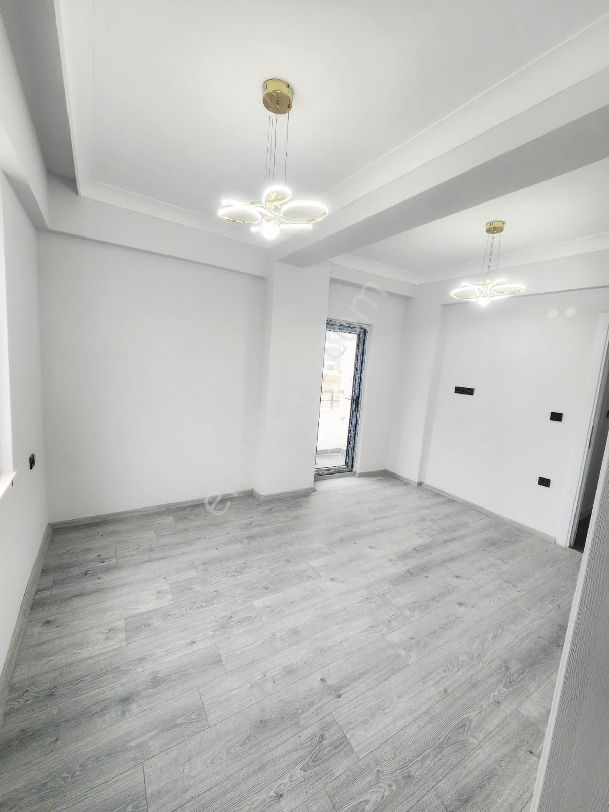 Tepecik’te Sıfır Ara Kat Daire – Çift Balkon, Ebeveyn Banyolu, Otoparklı - Görsel 8