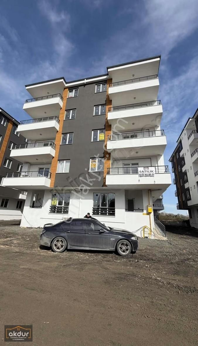 Akdur Dan Tekkeköy De Satılık 2+1 Daire