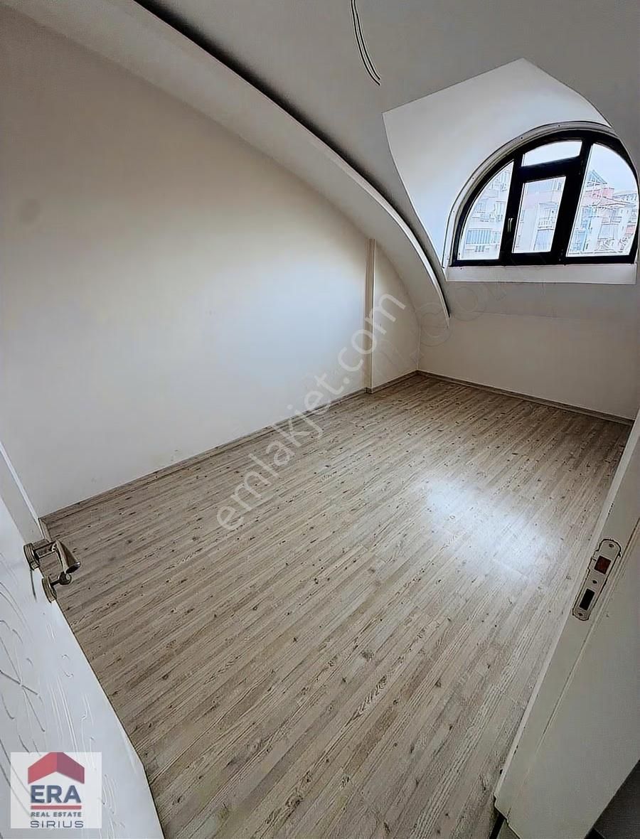 Bağbaşı Mahallesi'nde Manzaralı 245 M² Brüt Köşe Konumlu Daire - Görsel 12