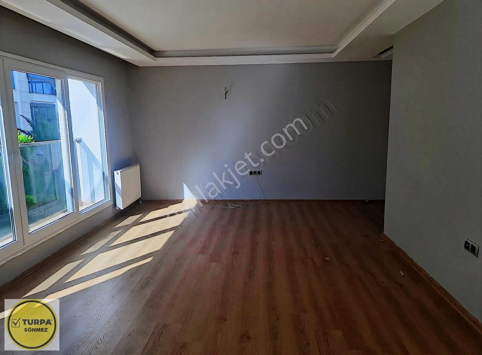 Gölcükler Mah. Harika Bir Sitede Kiralık Geniş Daire - Görsel 7