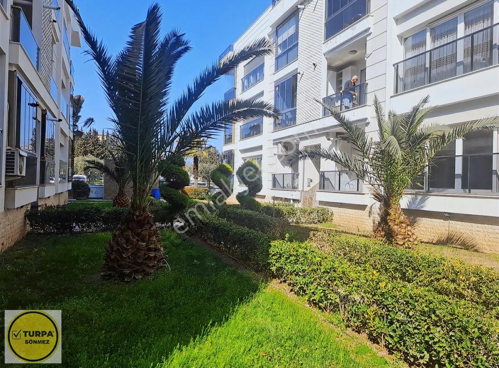 Gölcükler Mah. Harika Bir Sitede Kiralık Geniş Daire - Görsel 9