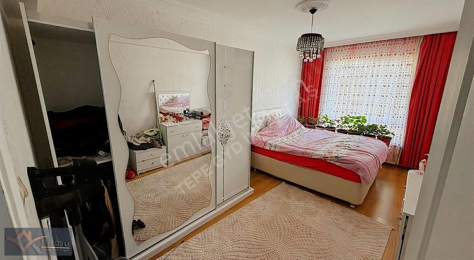 Kanuni'de Kök Tapulu 150m² 3+1 Daire Merkezi Konum Krediye Uygun - Görsel 11