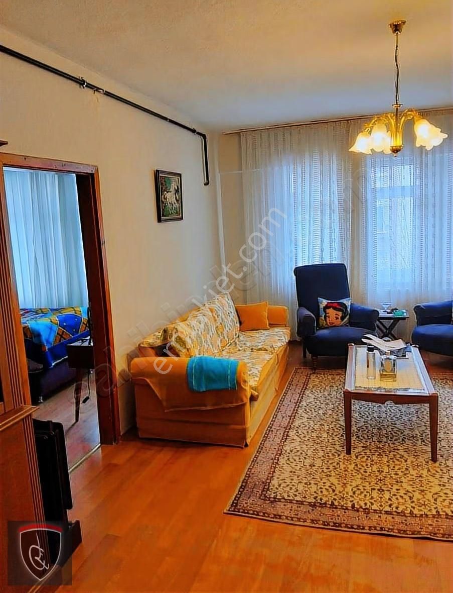 Zafer Mahallesinde İnkılap Okulu Yanı Eşyalı Kiralık Daire - Görsel 2