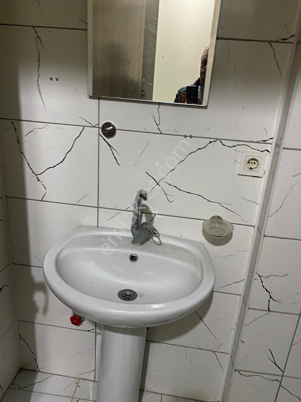 Üniversitelere Komşu 60.yıl Okuluna Yakın Eşyalı Kiralık 1+1 - Görsel 9