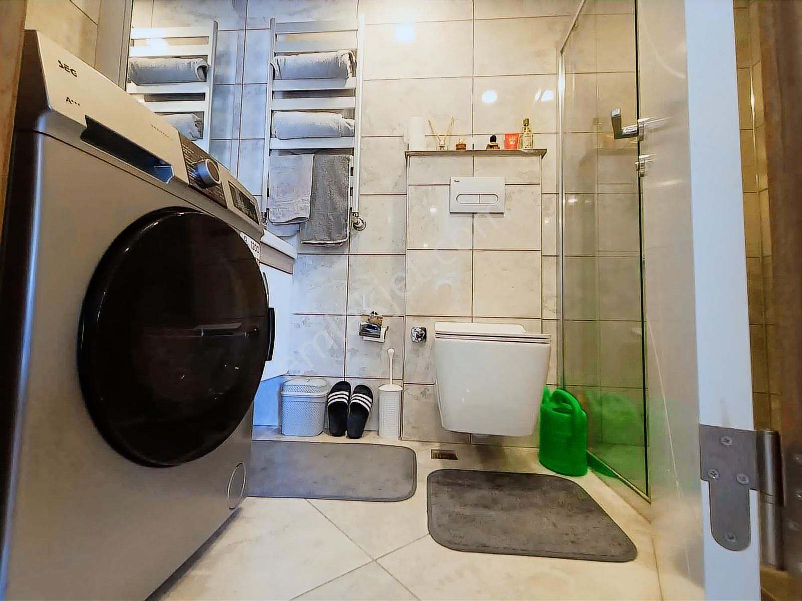 Kuşadası Havuzlu Doğalgazlı 1+1 Satılık Daire - Görsel 6