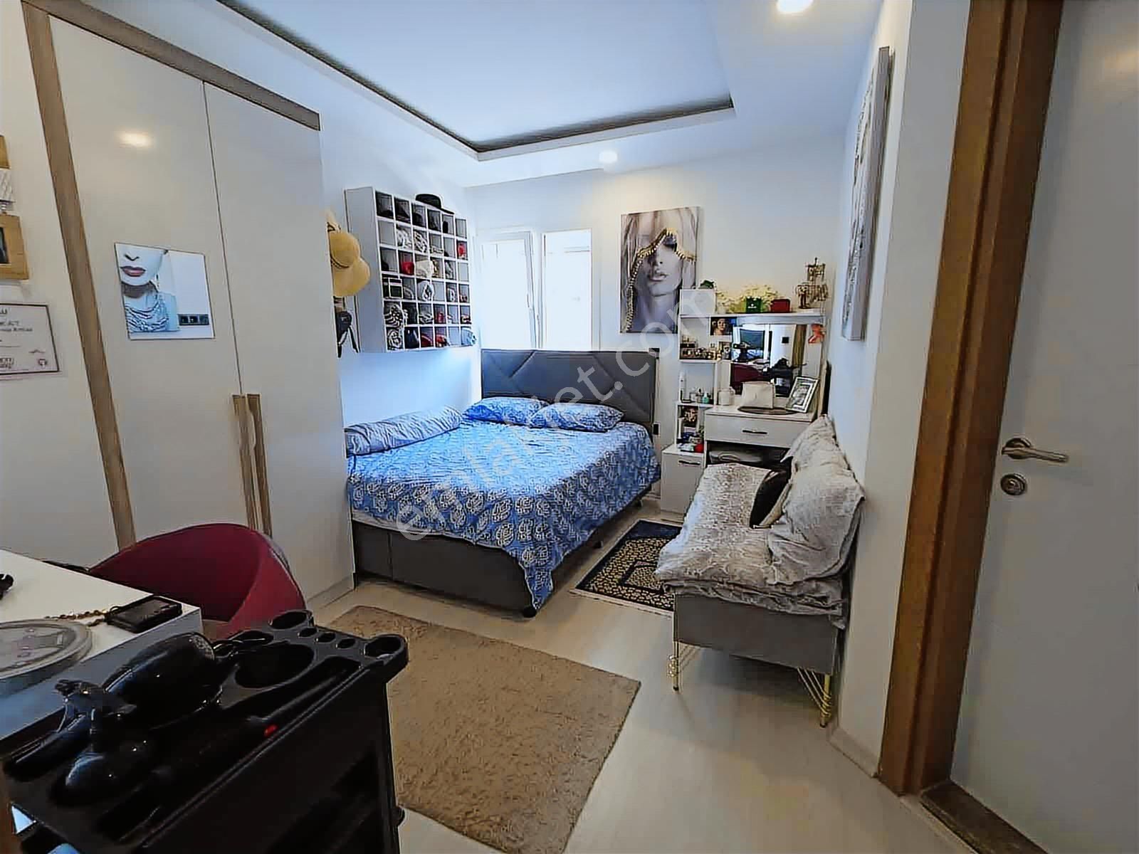 Kuşadası Havuzlu Doğalgazlı 1+1 Satılık Daire - Görsel 2