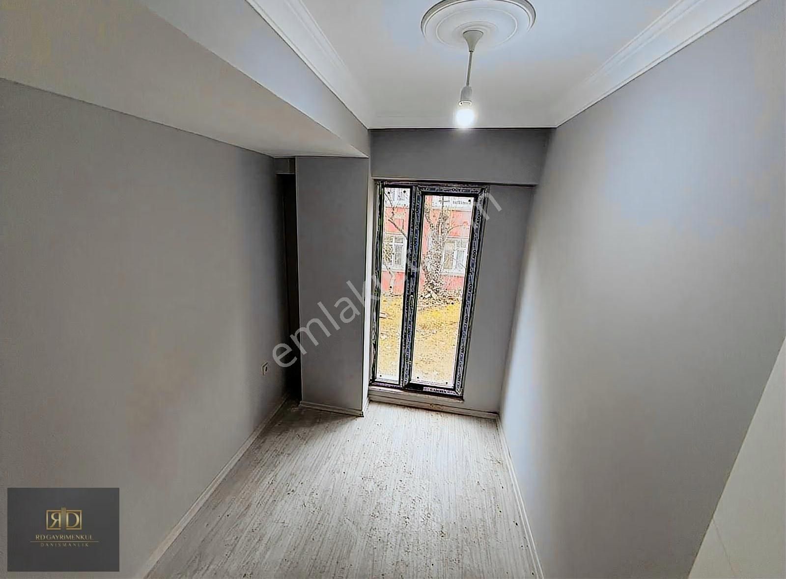 Rd'den Kağıthane'de Yeni Binada Bahçeli Eşyalı 1+1 Kiralık Daire - Görsel 7