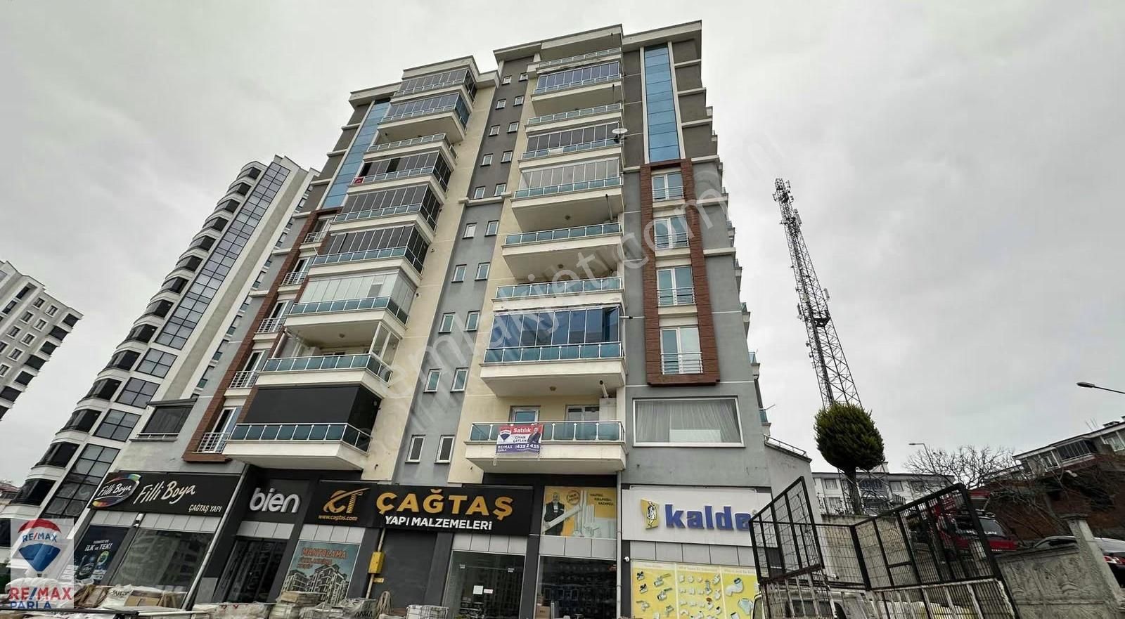 Tramvay Yoluna Cephe Satılık 2+1 - Görsel 10