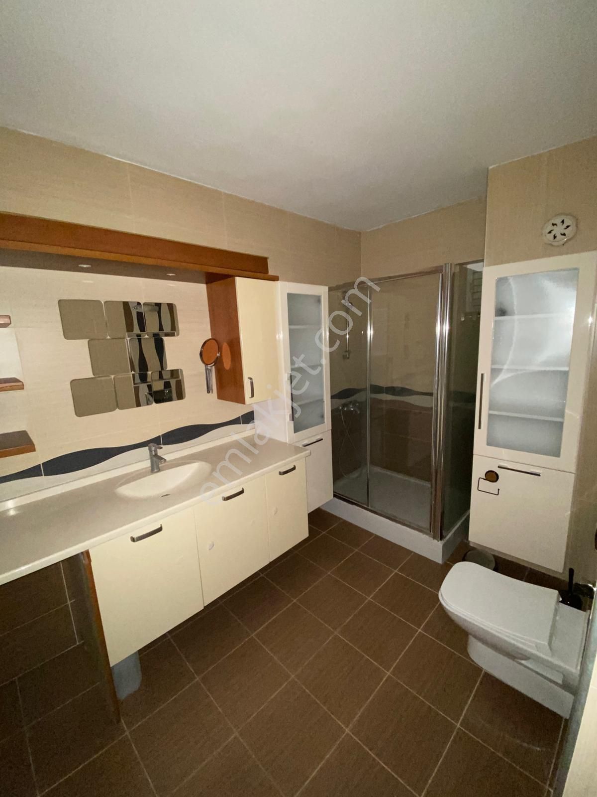 Kanal Yolu Yanında Geniş Ferah Daire - Görsel 20