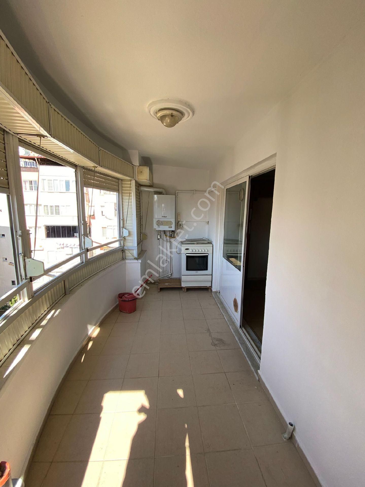 Kanal Yolu Yanında Geniş Ferah Daire - Görsel 26