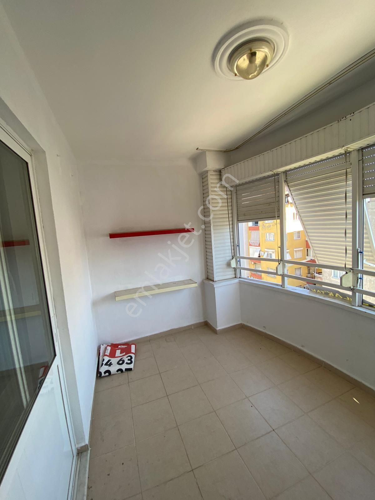 Kanal Yolu Yanında Geniş Ferah Daire - Görsel 21