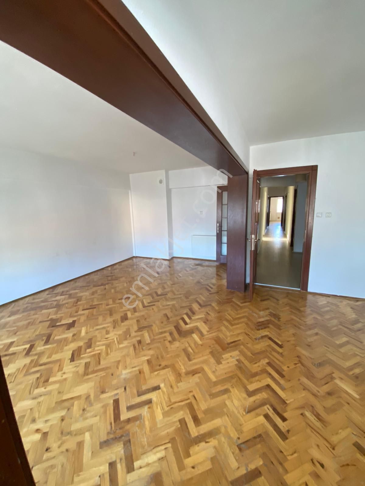 Kanal Yolu Yanında Geniş Ferah Daire - Görsel 22