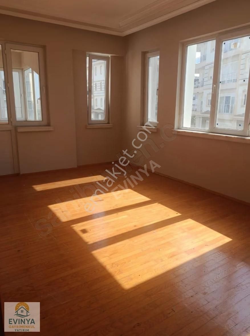 Lara Çağlayan'da Site İçinde 3+1, 150m² Geniş Daire - Görsel 4