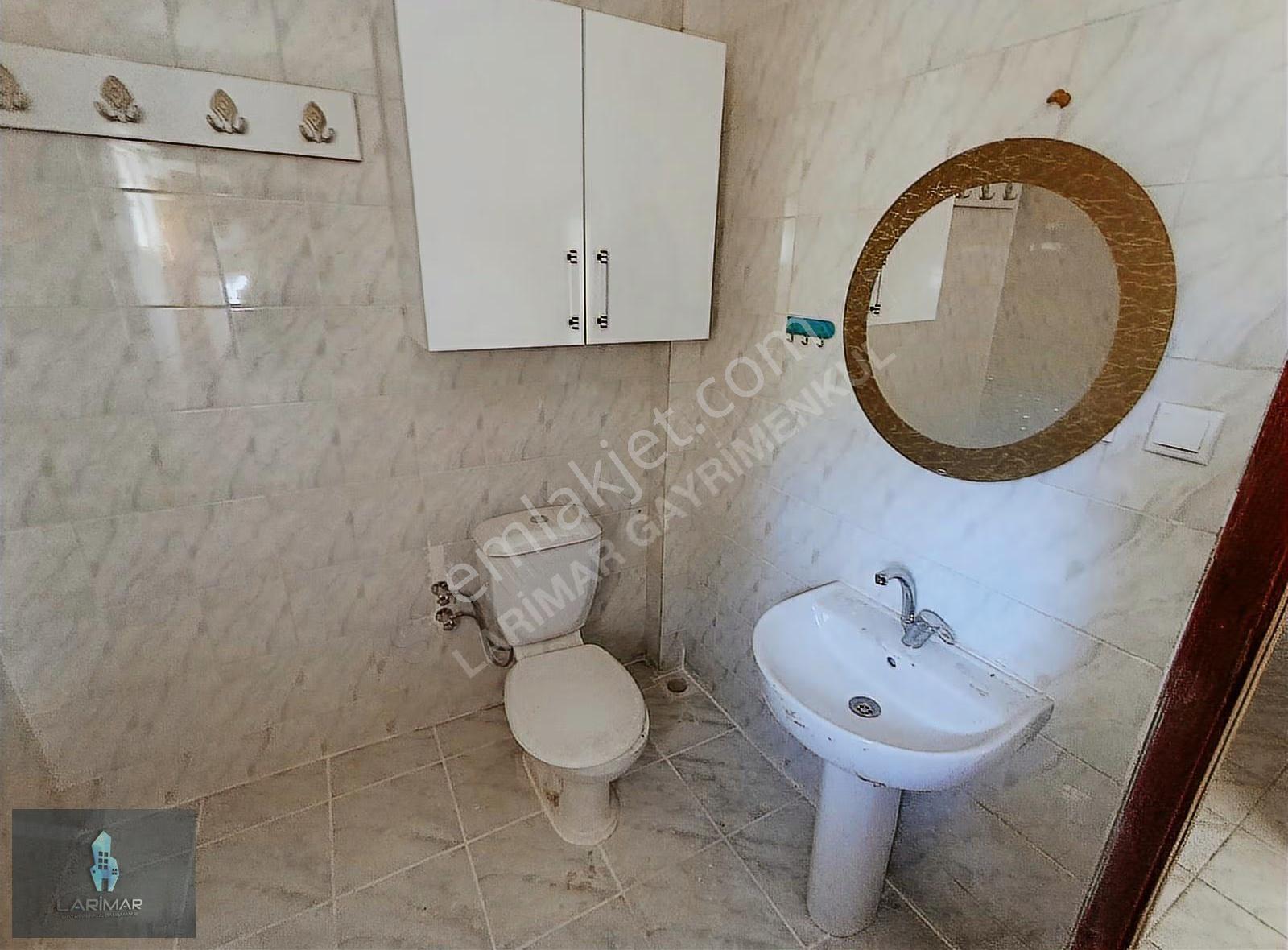 Larimar Gayrimenkulden Sürsürde Kiralık Geniş 3+1 - Görsel 3