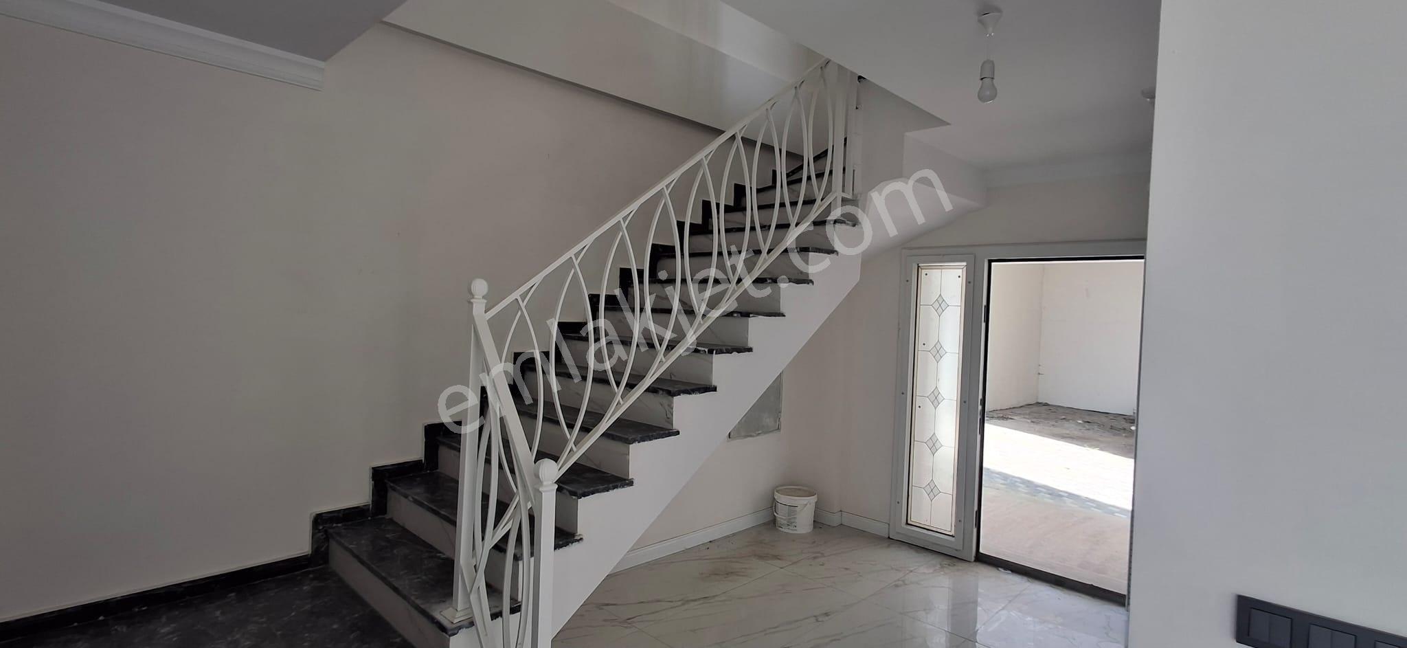 The Gate Emlak'tan Zümrüd-ü Anka Iı Sitesi'nde Satılık Deniz Manzaralı 4+1 Villa - Görsel 15