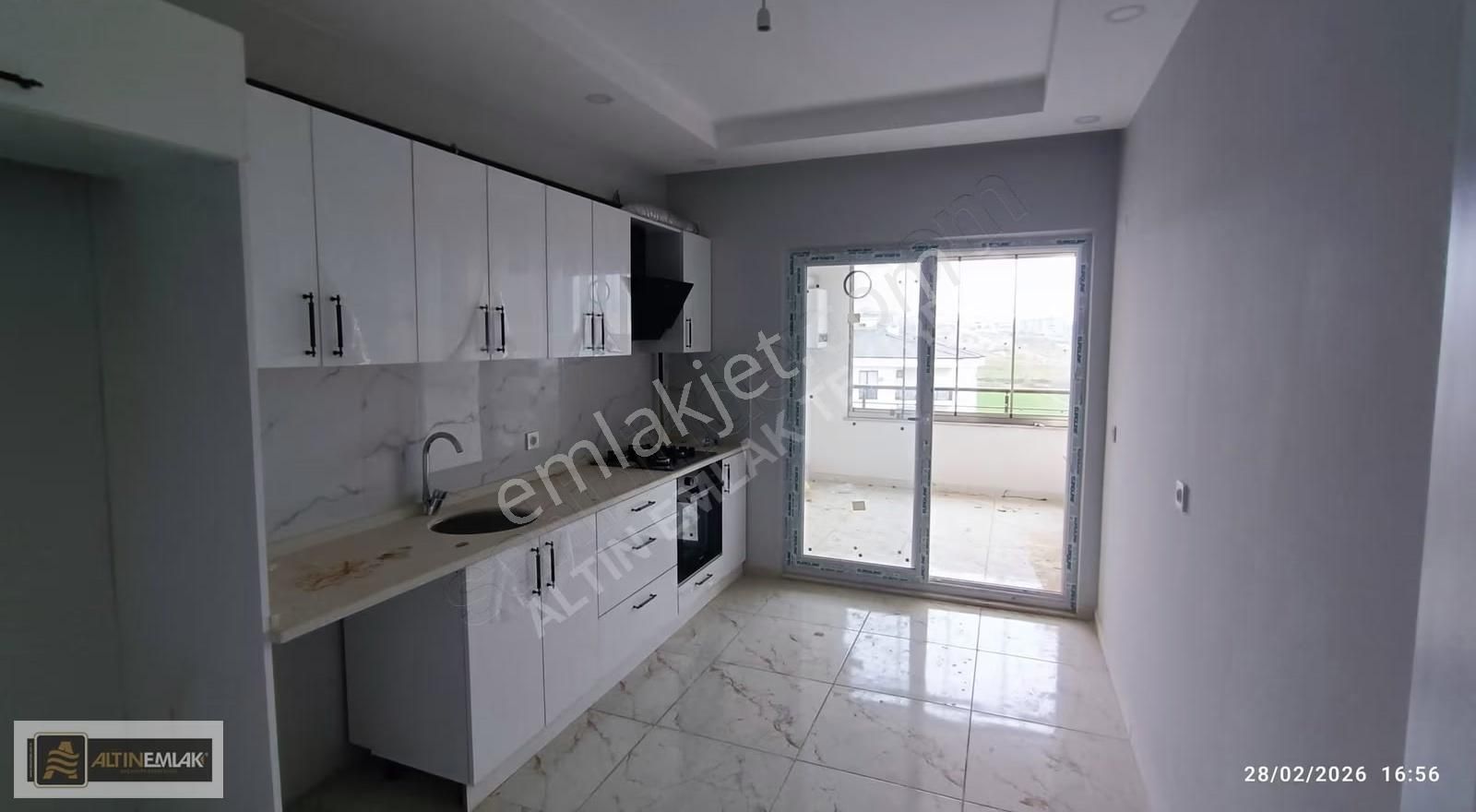 Ata Konakları'nda Deniz Manzaralı, 3+1 Kiralık Daire - Görsel 13