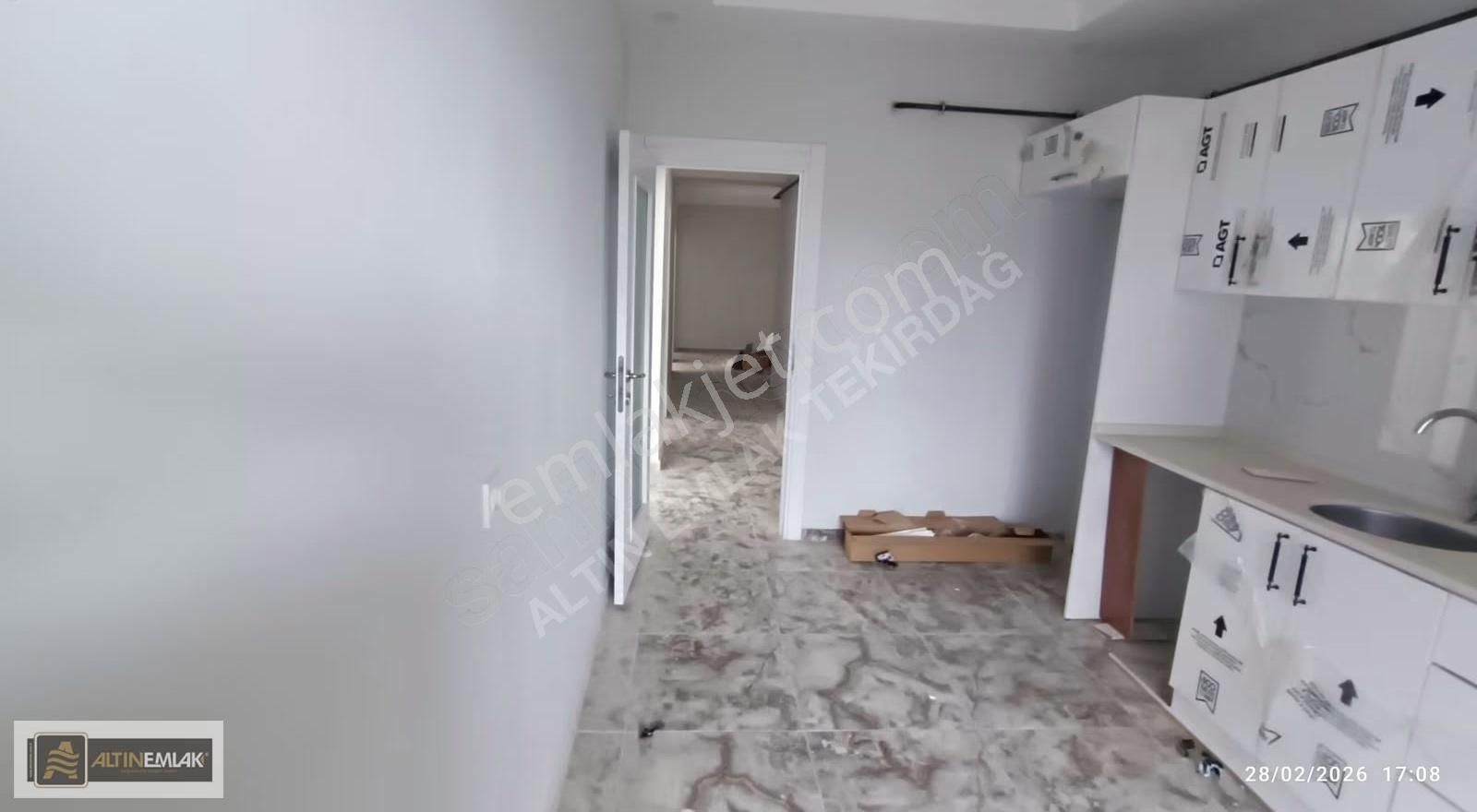Deniz Manzaralı, Merkezi Konumda 3+1 Kiralık Daire - Görsel 14
