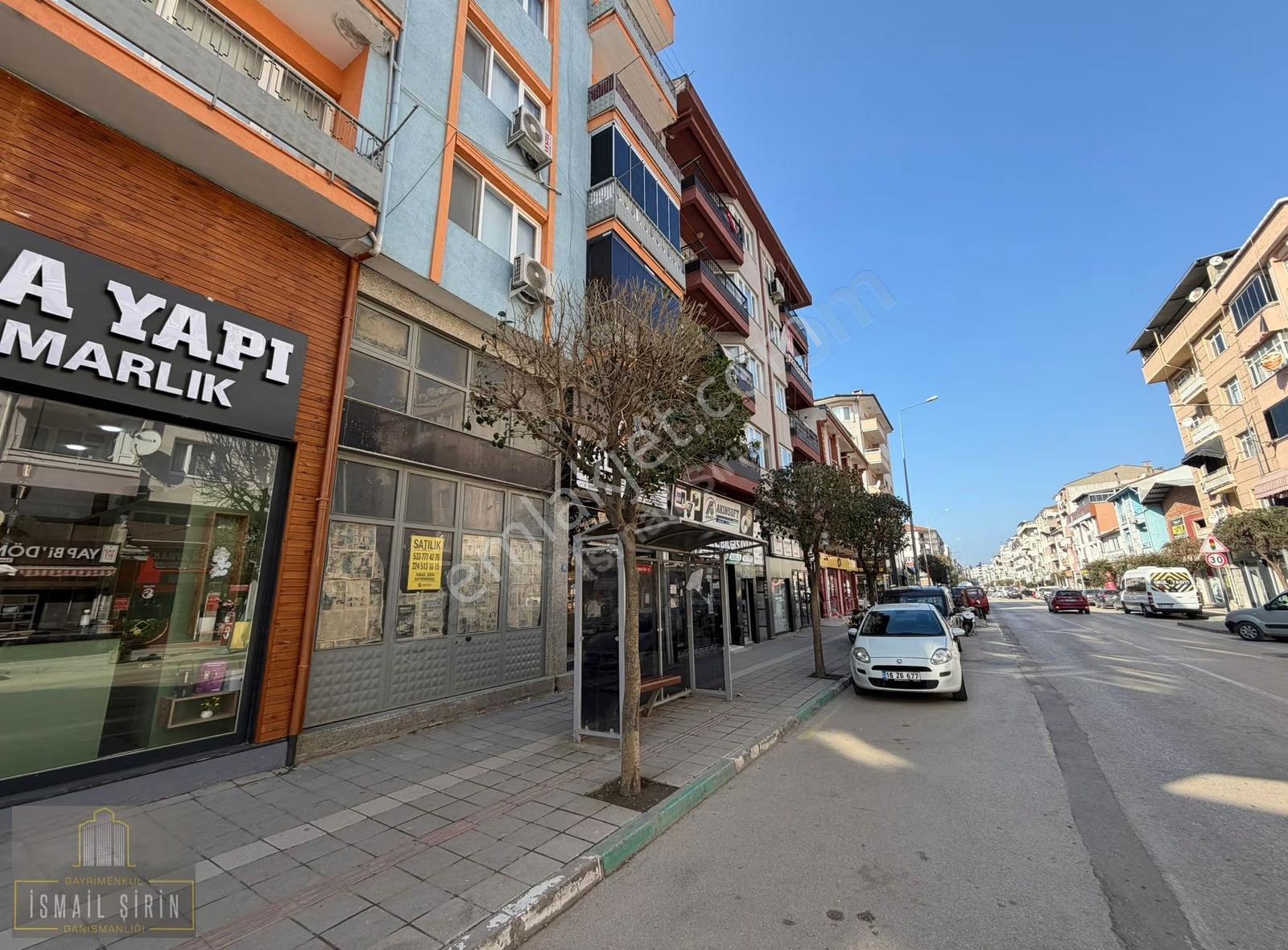 İsmail Şirinden O.gazi Cd Üzrinde Asma Katlı 100+40m2 Dükkan - Görsel 9