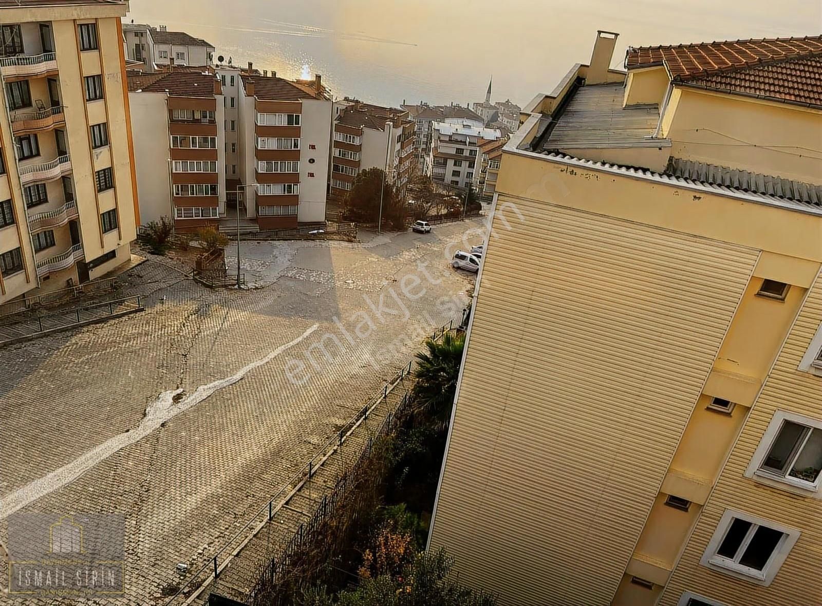 Şirinden Manastırda Deniz Manzaralı Masrafsız Ara Kat 3+1 Daire - Görsel 22