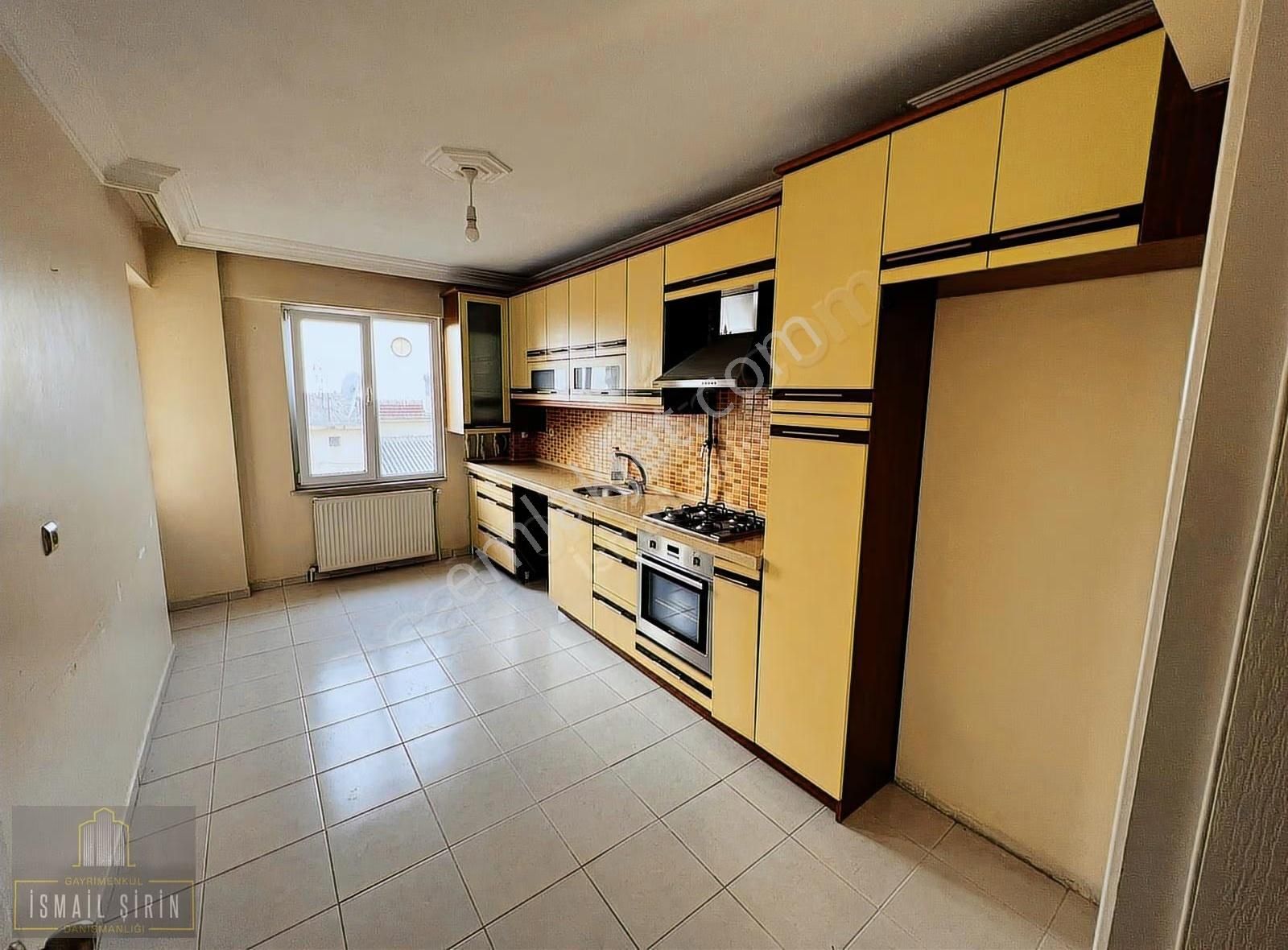 Şirinden Manastırda Deniz Manzaralı Masrafsız Ara Kat 3+1 Daire - Görsel 17