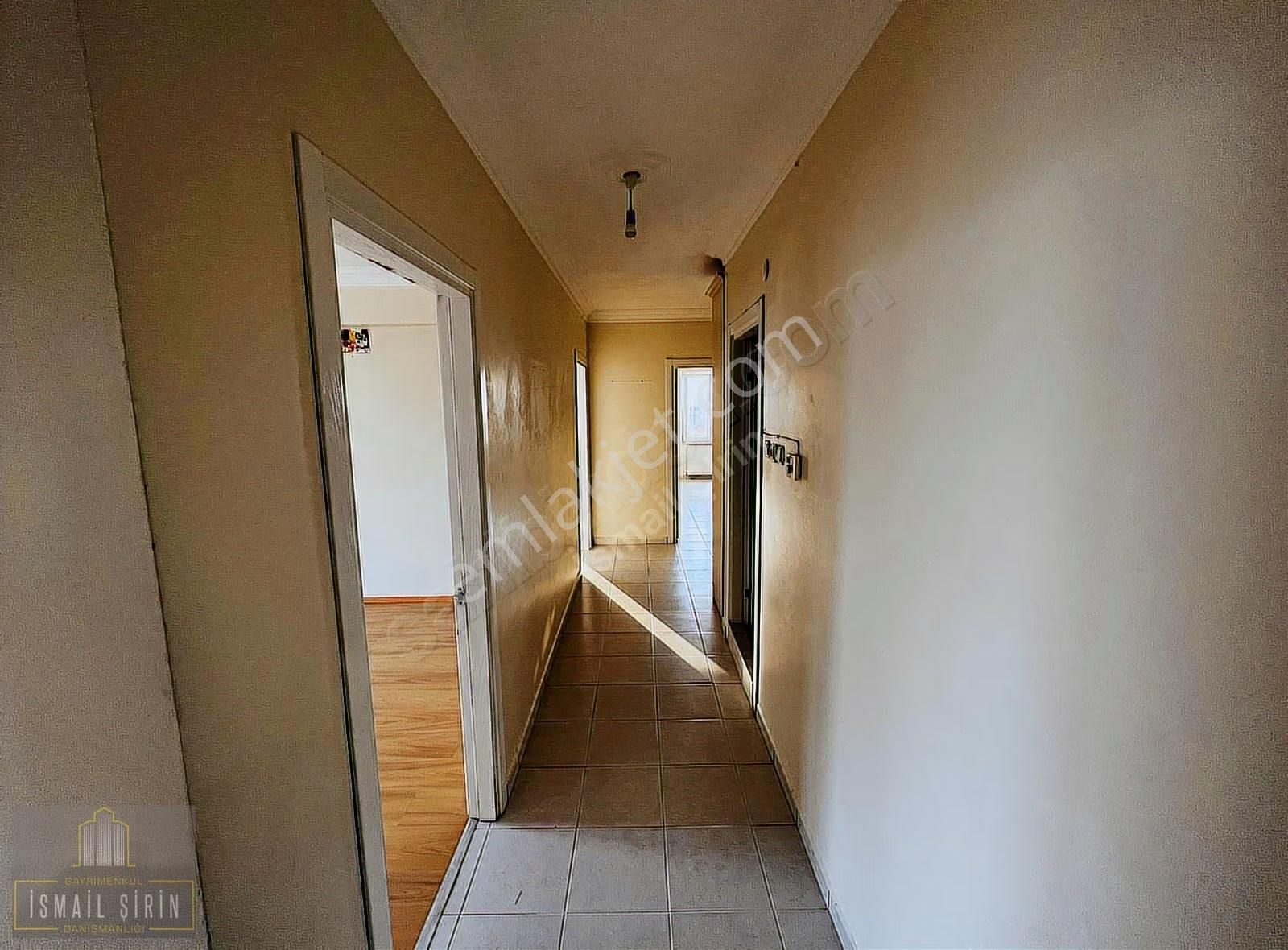 Şirinden Manastırda Deniz Manzaralı Masrafsız Ara Kat 3+1 Daire - Görsel 5